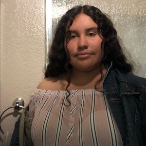 Meet your Posher, Emily